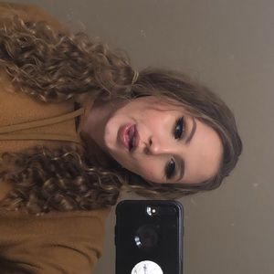 Meet your Posher, Teri